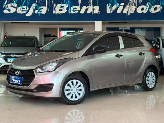 HYUNDAI HB20 1.0 COMFORT 12V FLEX 4P MANUAL HYUNDAI HB20 1.0 COMFORT 12V FLEX 4P MANUAL